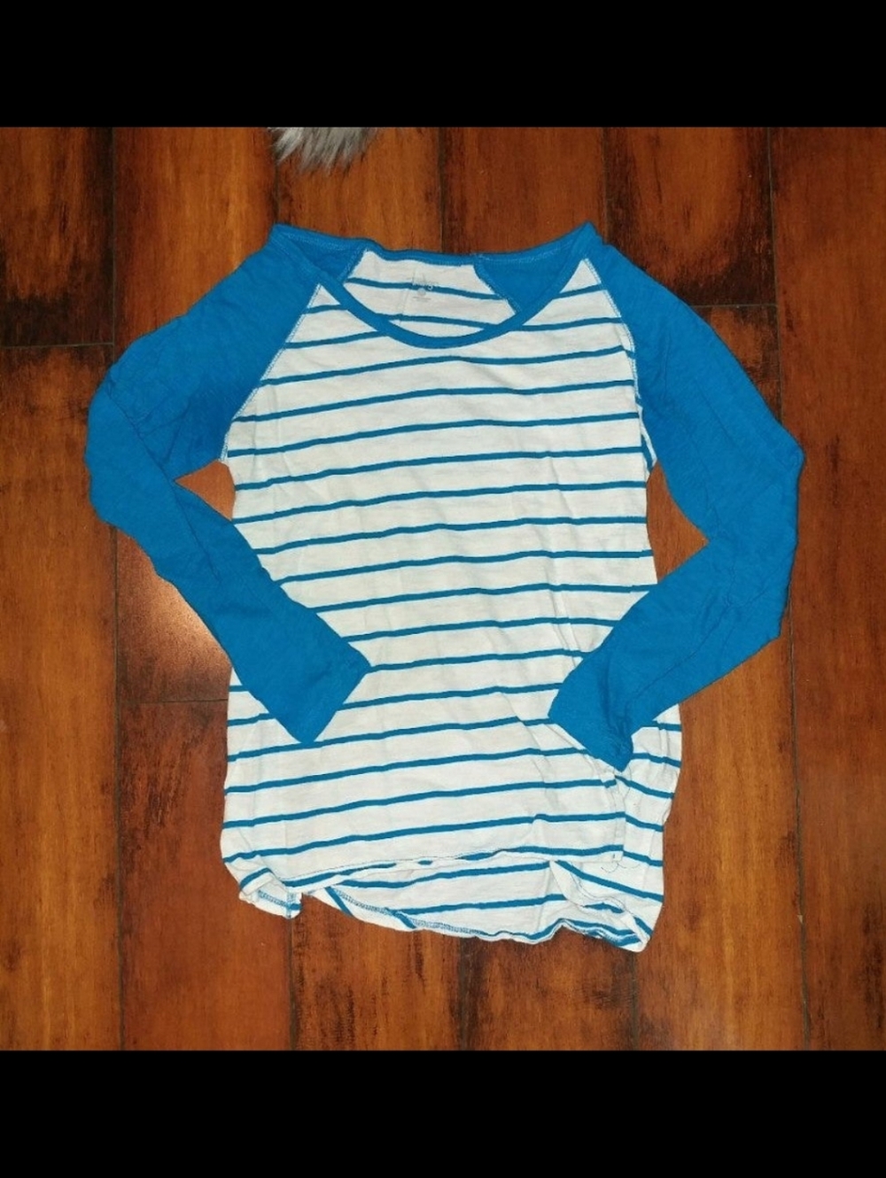 Turquoise & White Striped Raglan Long Sleeve Top